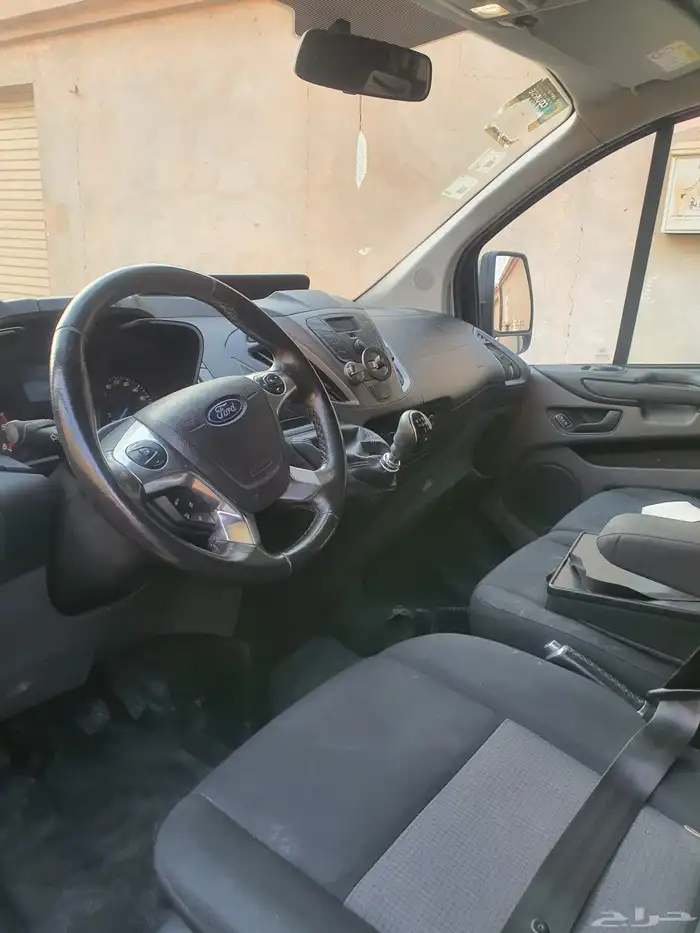 فان فورد باص 2019 . تسع ركاب. سعر رائع .مستعجل 5