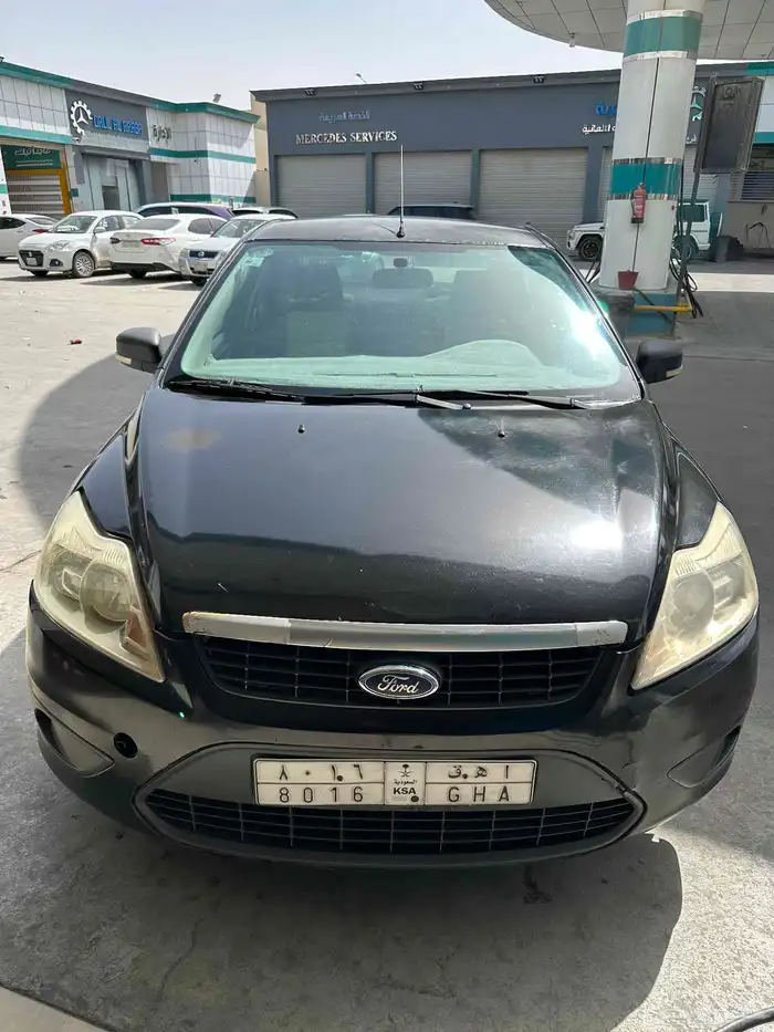 Ford Focus 2010 4