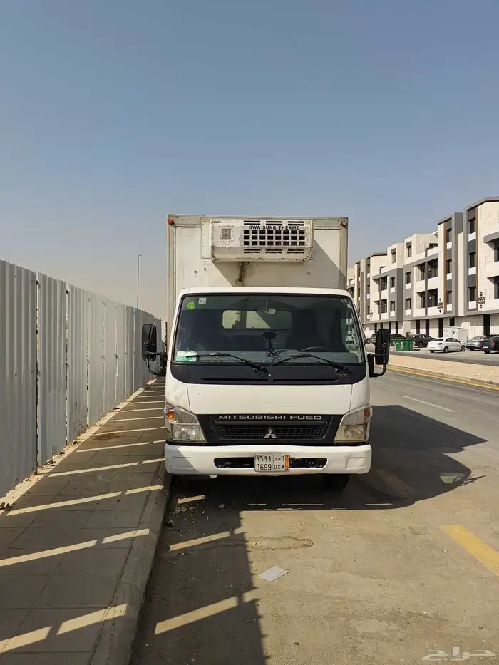 دينا ميتسوبيشي 2016 1