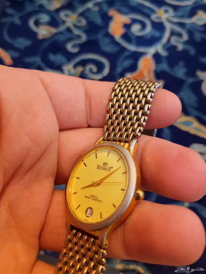 ساعة سويسريه 0