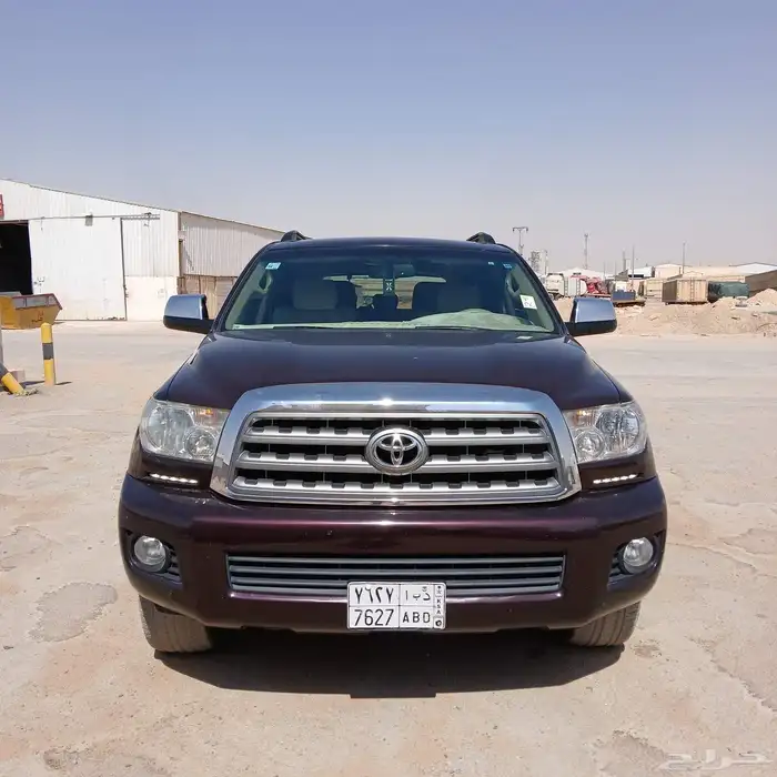 تويوتا اسكويا 2016 ليمتد فل كامل - سعودى - ممشى قليل 3