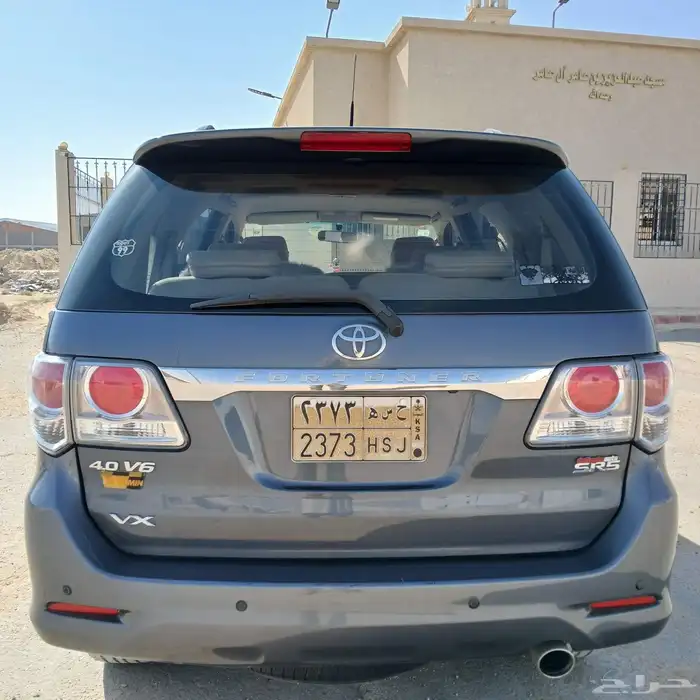 فورتشنر 2014 دبل 6 سلندر - بدى ومحركات وكاله - ممشى قليل 25