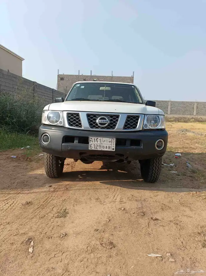 للبيع نيسان باترول ربع 2009 8