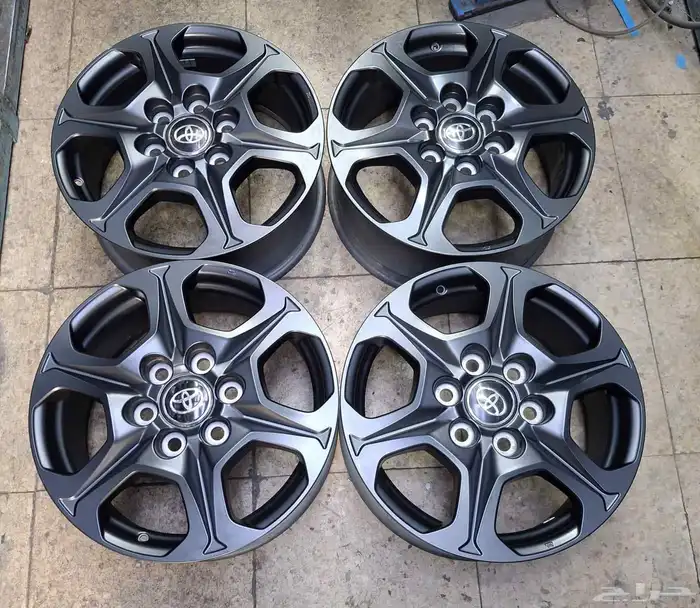 جنوط جيب لاندكروزر GR مقاس 18 اصلي وكاله موديل 2025 2