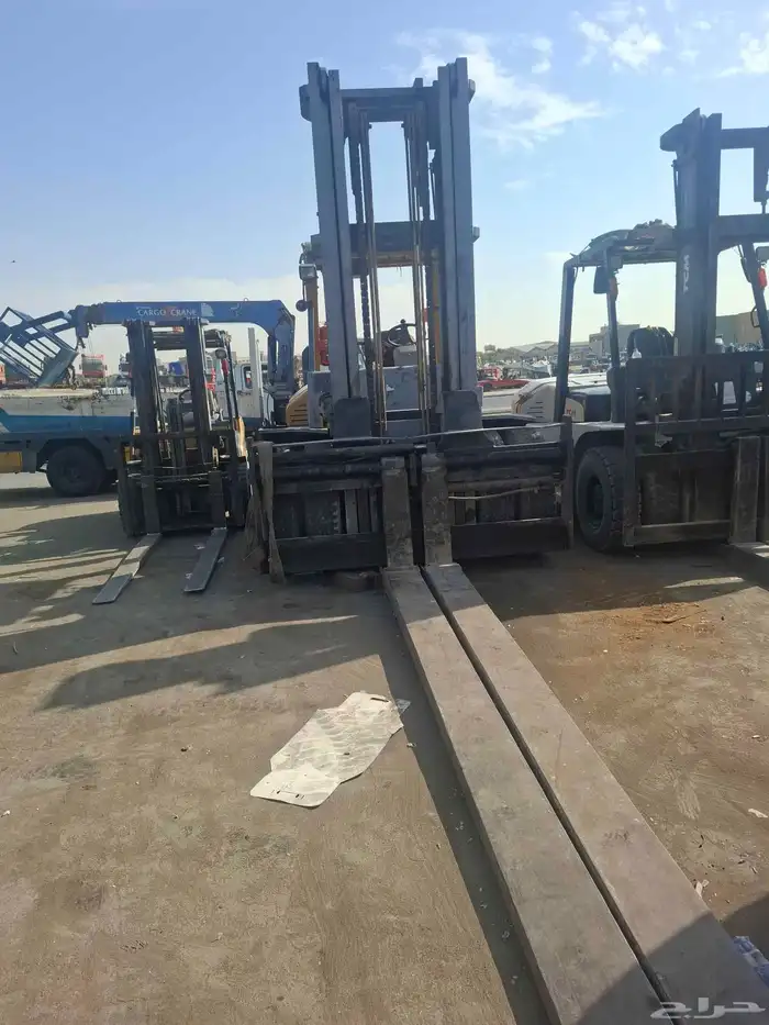 فوركلفت إيجار رافعه شوكيه إيجار forklift 2