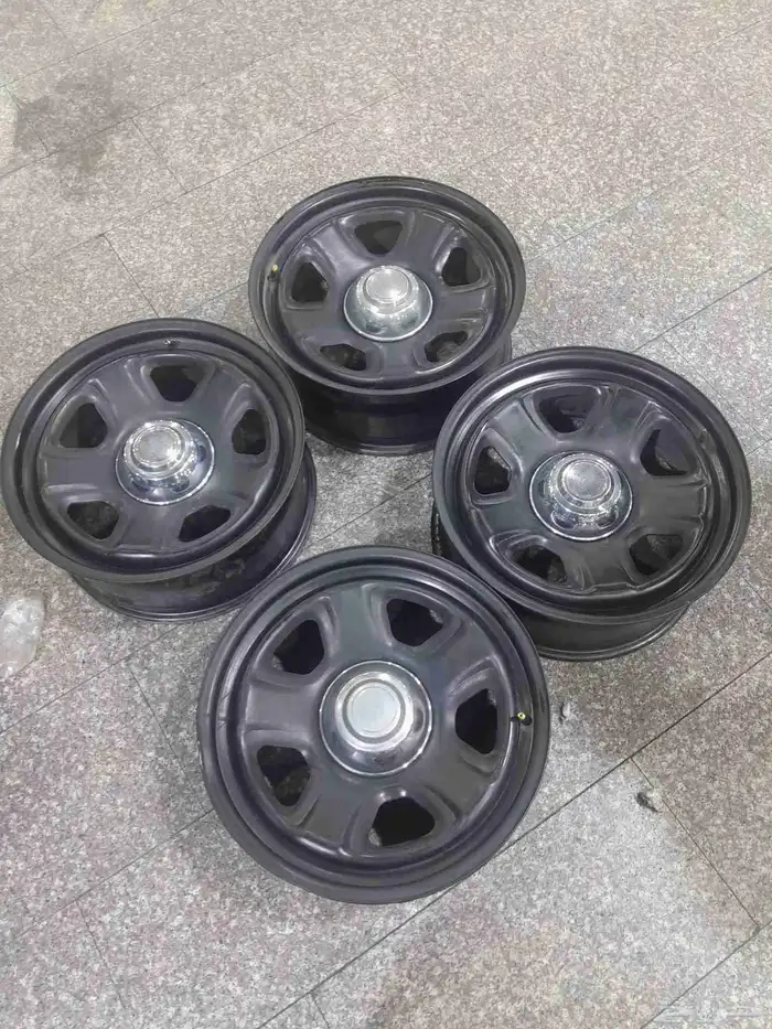 يتوفر لدينا جنوط بوليسي دوج وكاله 6