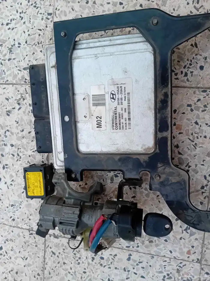 يوجد لدينا سستم سوناتا موديل 2016 شغال على الشرط والضمان 0