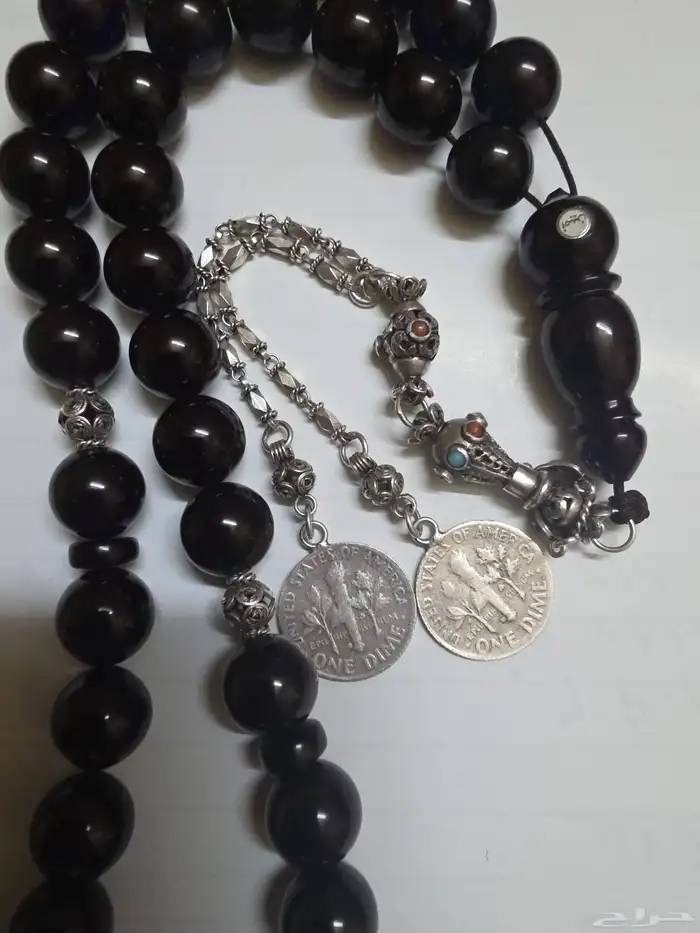 سبحة حرباء شراب وفواصل فضة 0