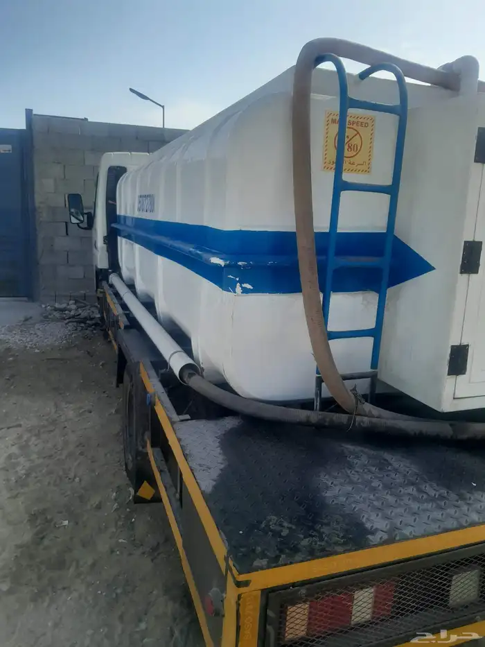 سياره مستبيشي 2012 وايت مياه للبيع 2