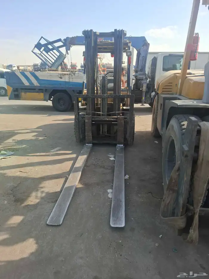 فوركلفت إيجار رافعه شوكيه إيجار forklift 4