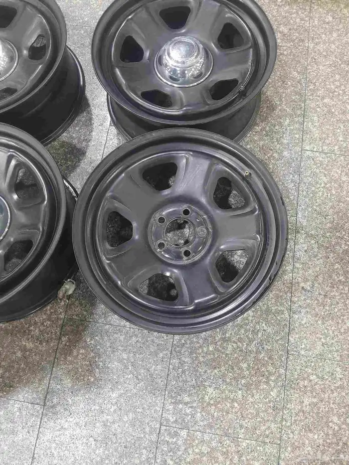 يتوفر لدينا جنوط بوليسي دوج وكاله 0