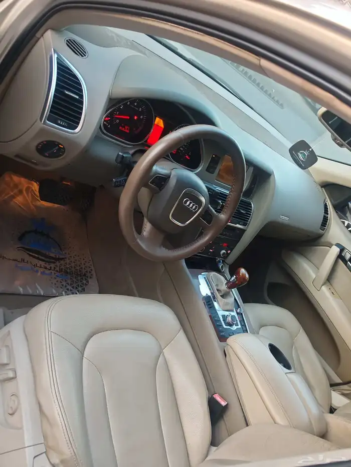 اودي Q7 2009 7