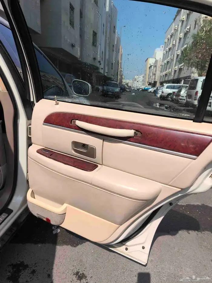 لنكون تاون كار 14