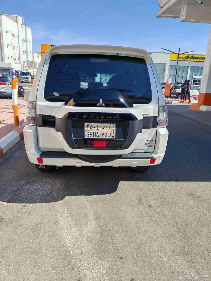 جيب باجيرو 2016 4