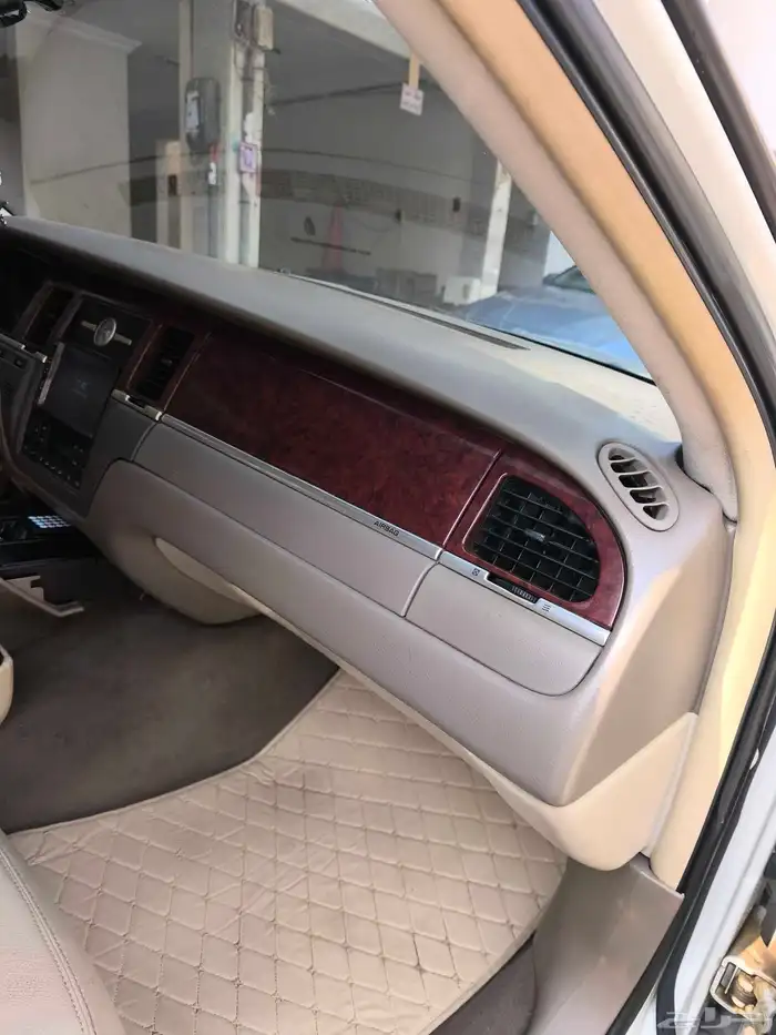 لنكون تاون كار 11