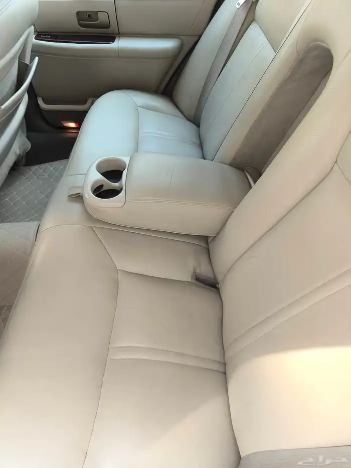 لنكون تاون كار 16