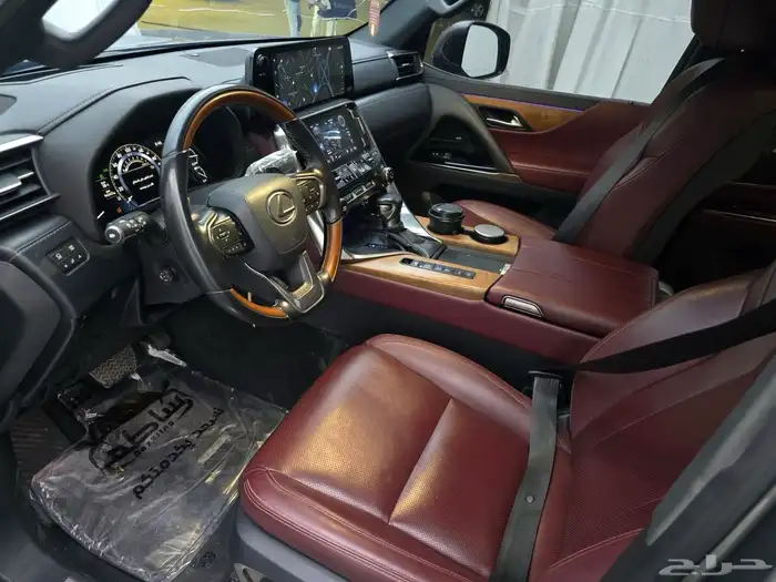 لكزس الساير 2024 9