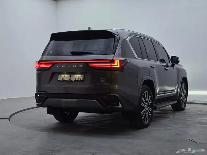 لكزس الساير 2024 0