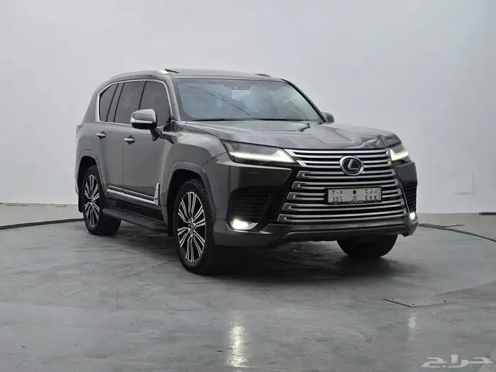 لكزس الساير 2024 4