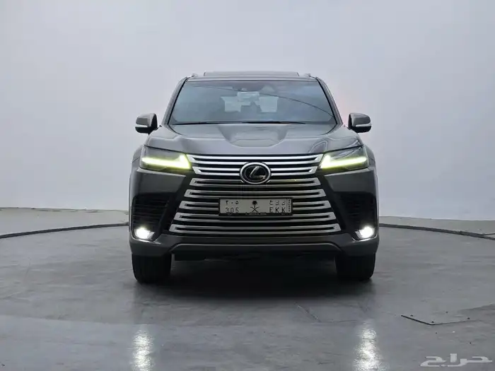 لكزس الساير 2024 5