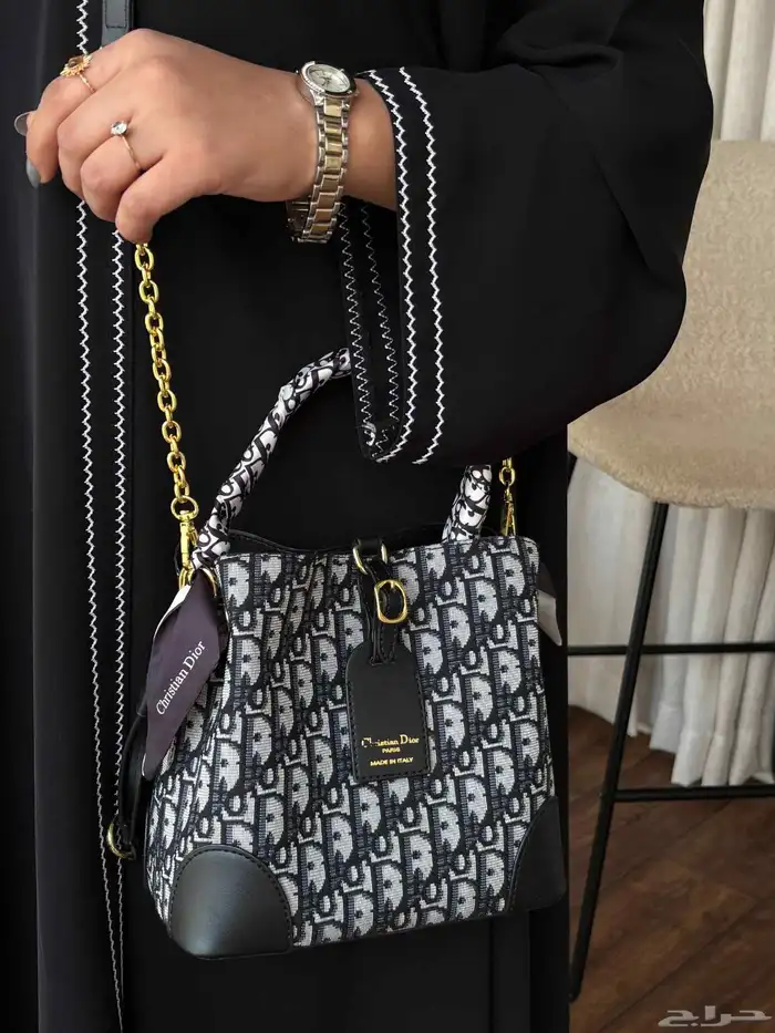 شنط كرستانديور مست)(شنل وبرادا. مستر شد بلد جلد ناعم وخفي 3