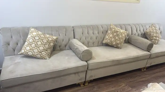 كنب حالته جيدة ( لحد ينشدني عن مكيفات وثلاجات ما عندي ) 0