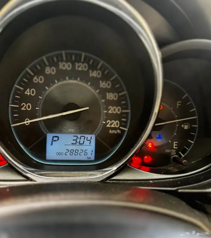 تويوتا يارس 2016 8