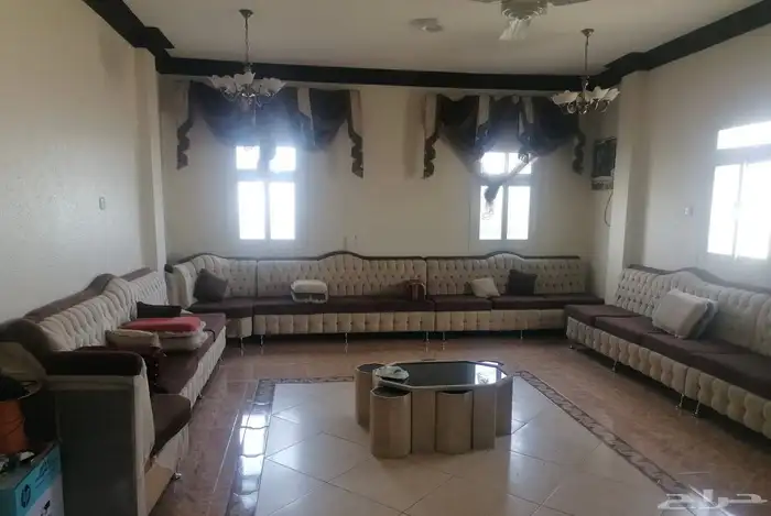 كنبات نظيف للبيع 0