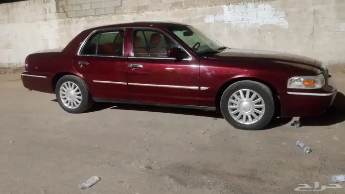 للبيع فورد جراند ماركيز 2008 3