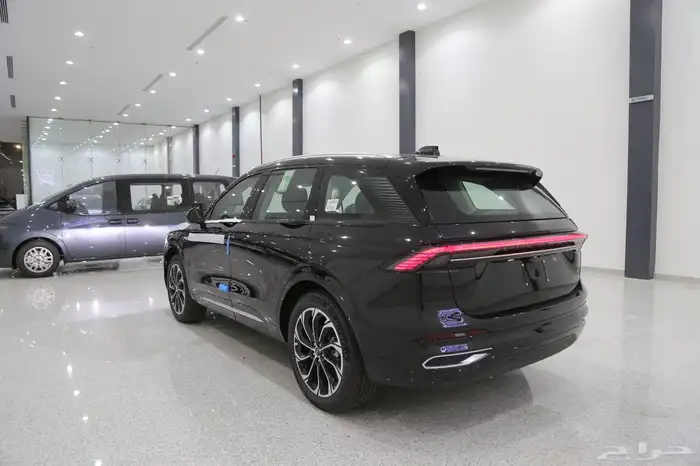 نوتيلوس 2024 بانوراما   شاشة 48 إنش ب 221950 بالضريبة 5