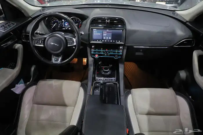 جاكور F-pace 2019 فل كامل 10