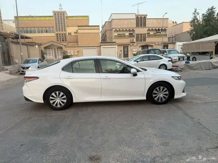 للبيع كامري 2020 الأحساء 3