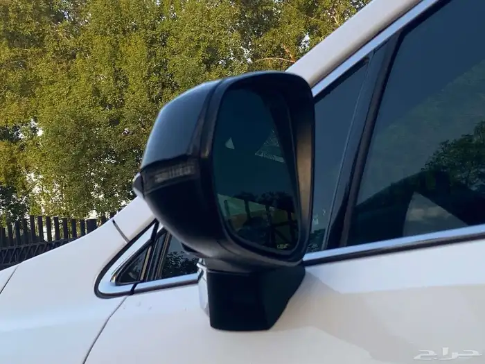 لكزس 350RX F 2021 27