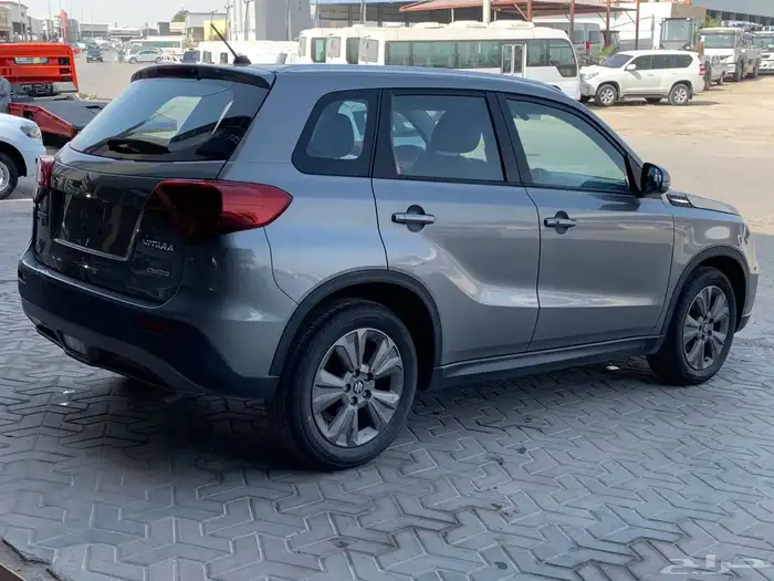 سوزوكي فيتارا 2019 7