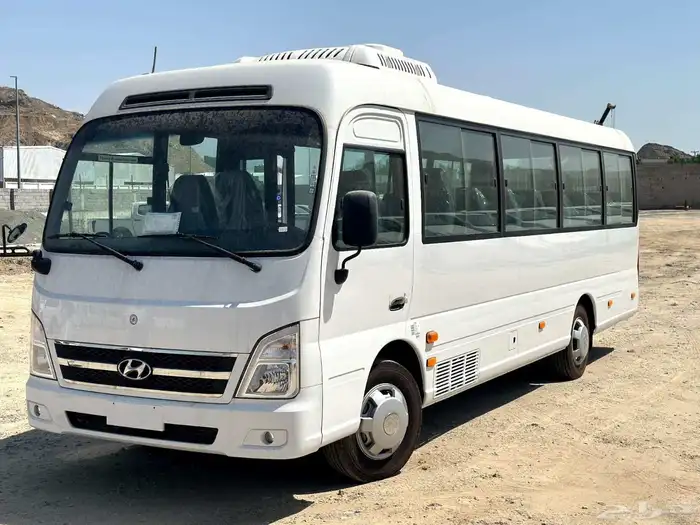 باص هيونداي 23 و 26 راكب 2023 2