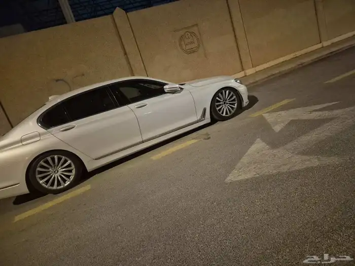 لدينا مساعدات هيدروليك ضمان 6شهور 1