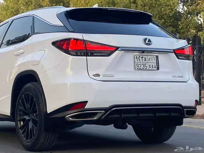 لكزس 350RX F 2021 4