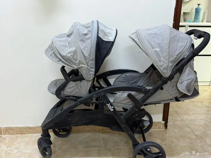 عربية توأم استخدام نظيف سبب البيع   عدم الحاجه لها 2