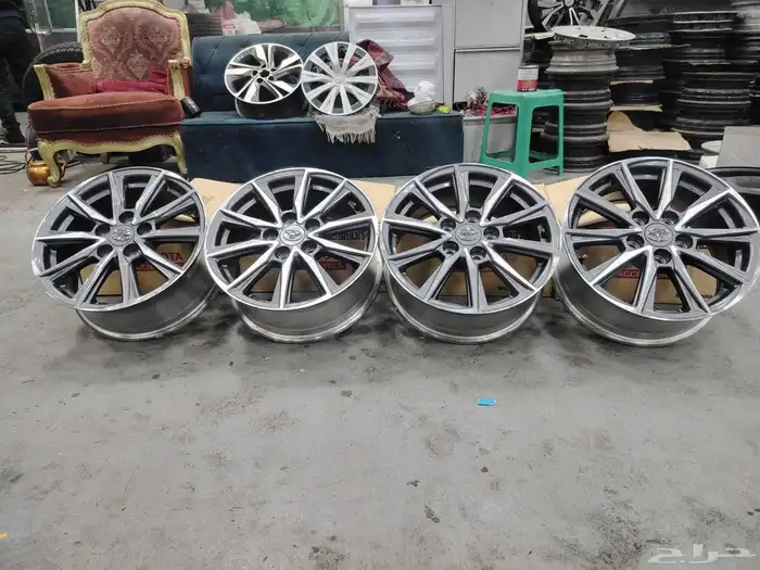 جنوط كامري 2025وكاله مقاس 16السياره من المعرض لين المحل فقط 7