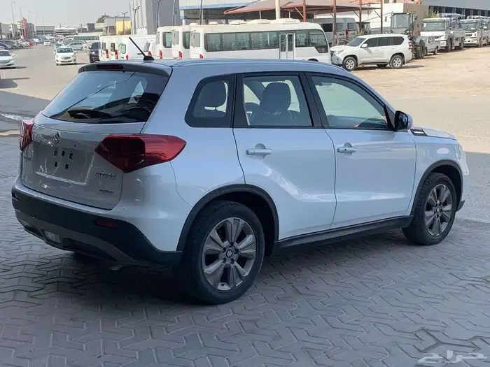 سوزوكي فيتارا 2019 9