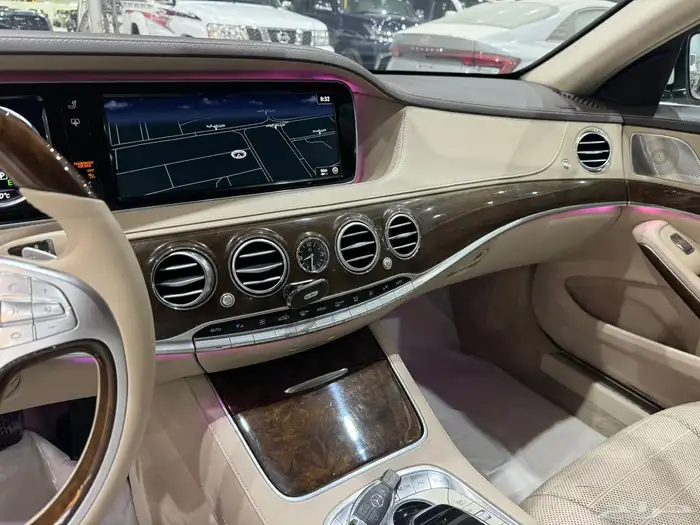 مرسيدس S500 مديل 2017 ( يخت ) فل كامل خلفية طياره 10