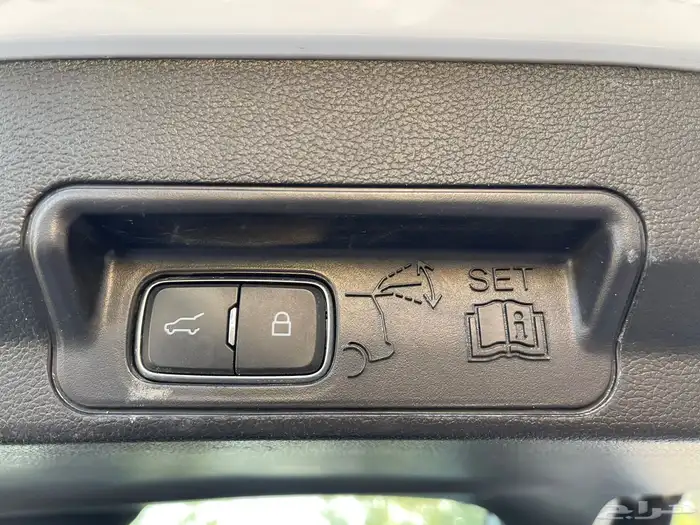 فورد اكسبلورر 2021 استاندر ( V6 ) دبل 12