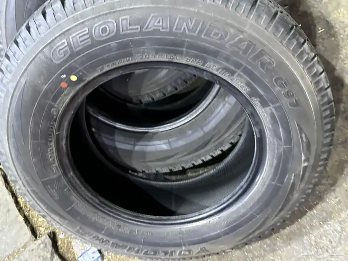 كفرات يوكهاما مقاس 205R16 10