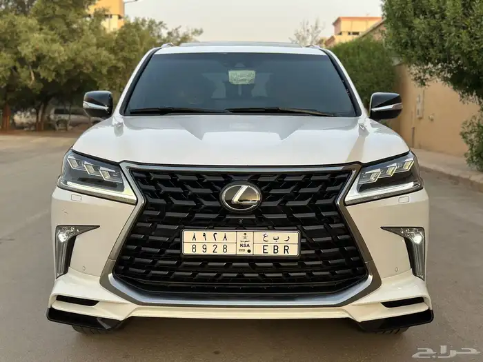 لكزس LX 570 سبورت موديل 2021 22