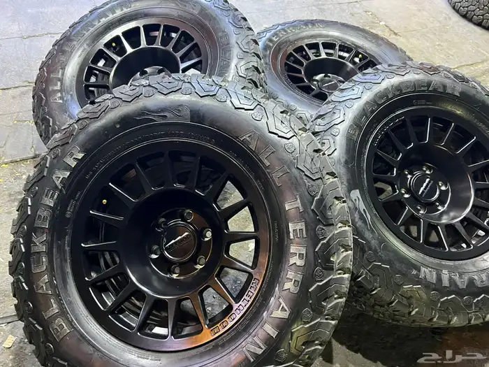 جنوط ميثود فرد f150 6 مسمارمع كفرات بلاك بير مقاس 285 70 17 2