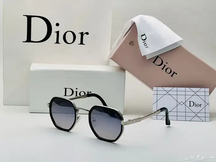 نظارات درجة أولى 26