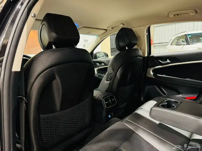 جنسس 2021 G70 (بحالة ممتازة) 8