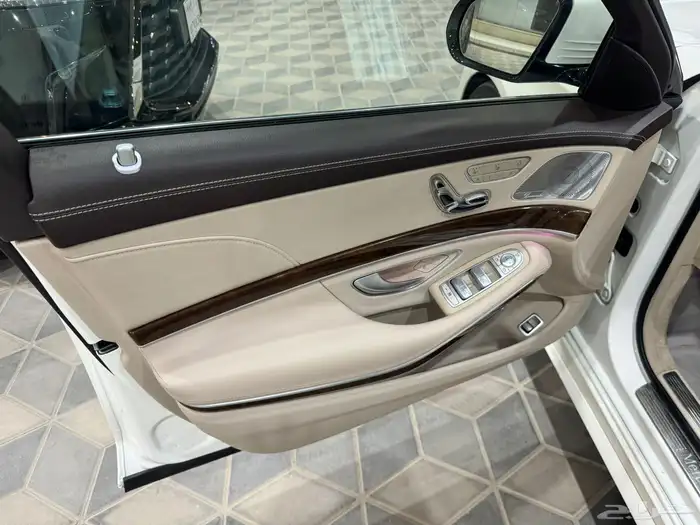 مرسيدس S500 مديل 2017 ( يخت ) فل كامل خلفية طياره 9