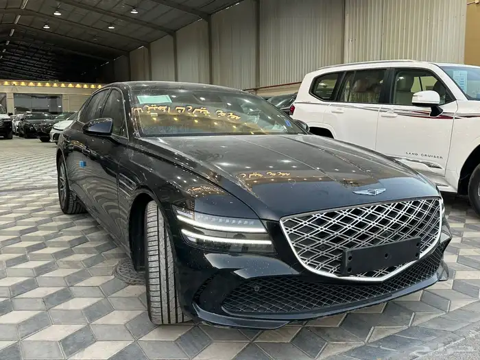 جينسيس G80 سعودي الموديل 2026 اصفار 1