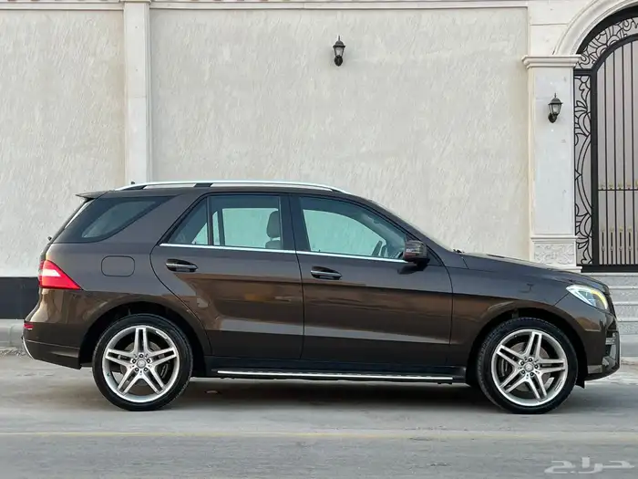 مرسيدس ML 500 2015 ( بحالة الوكالة ) 8